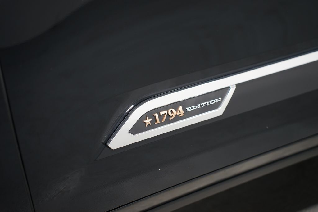 2025 Toyota Sequoia  6