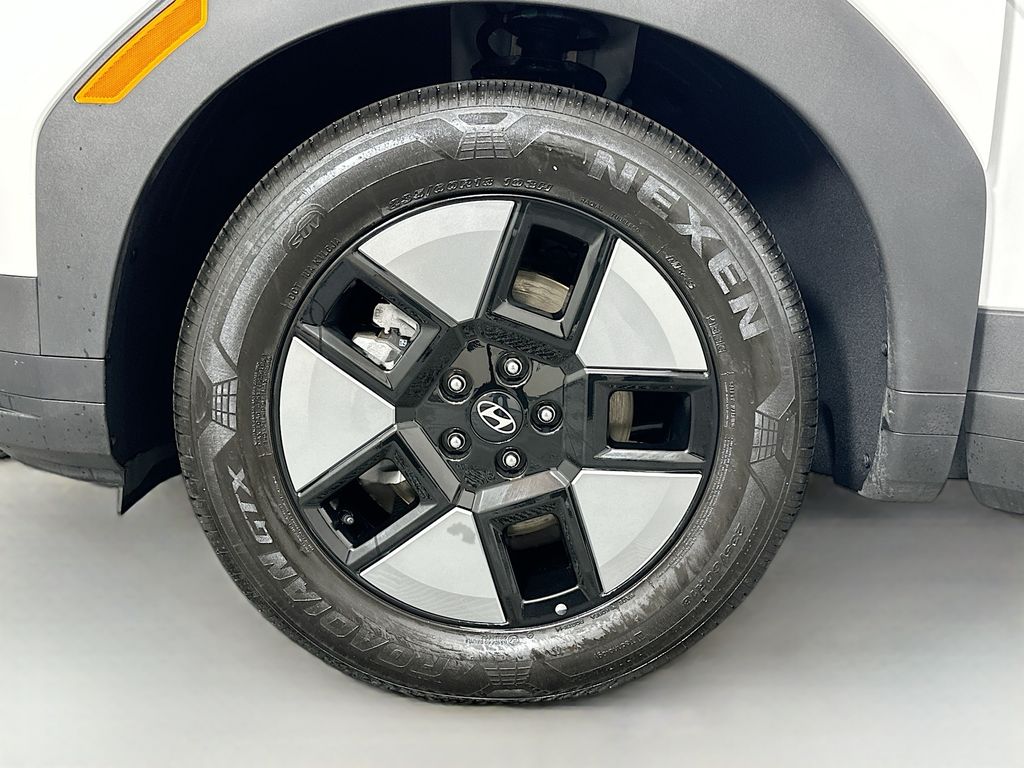 Thumbnail: 2025 Hyundai Santa Fe - 32