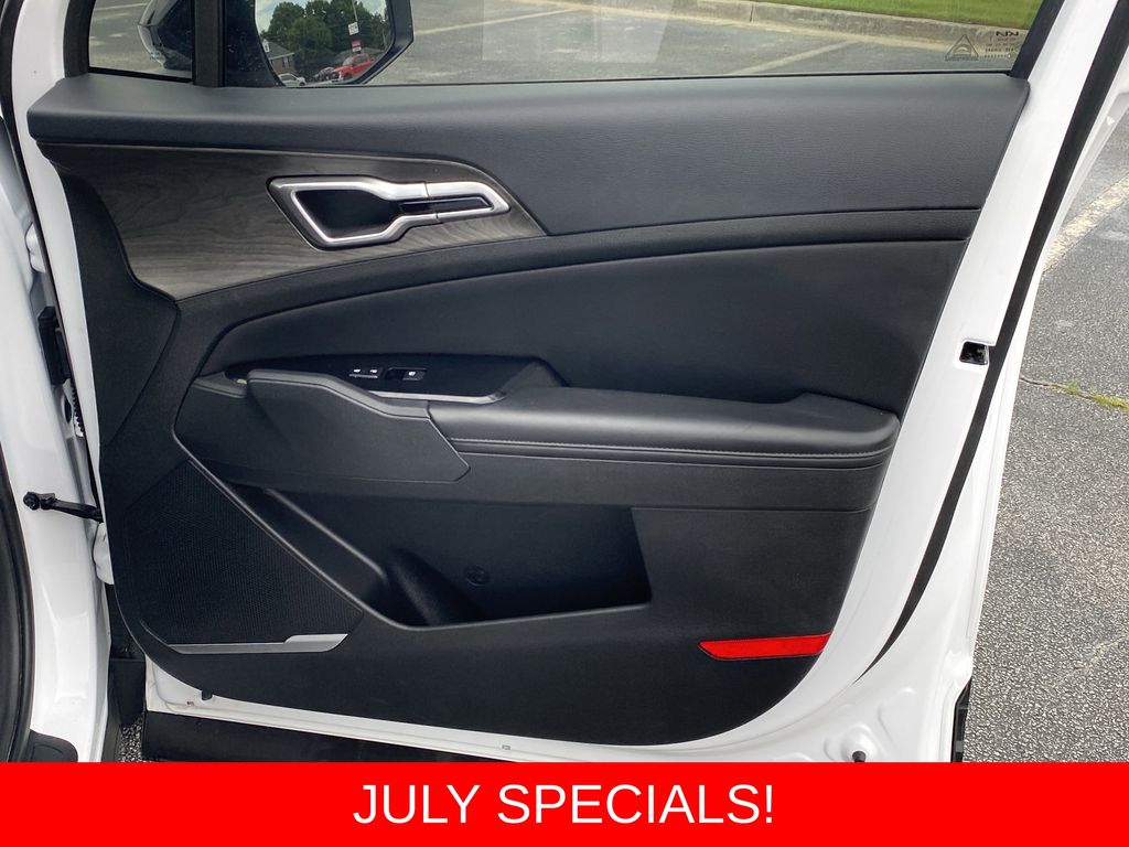 Used 2024 Kia Sportage SUV