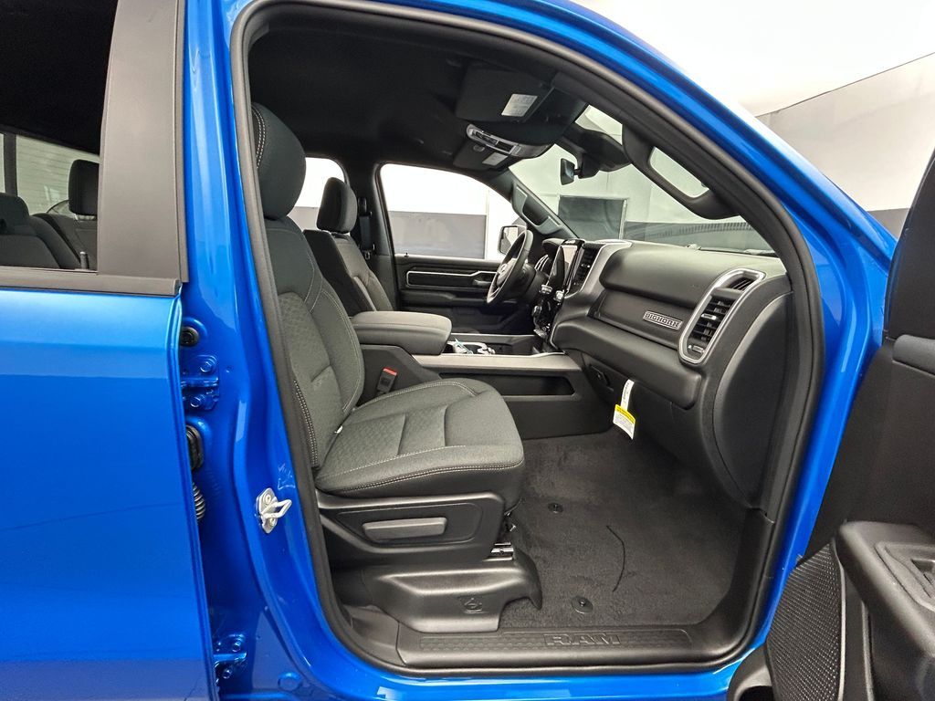 New 2026 Hydro Blue Pearlcoat Ram Big Horn/Lone Star image 34