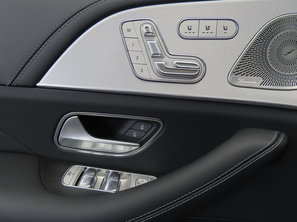 Thumbnail: 2025 Mercedes-Benz GLS - 25