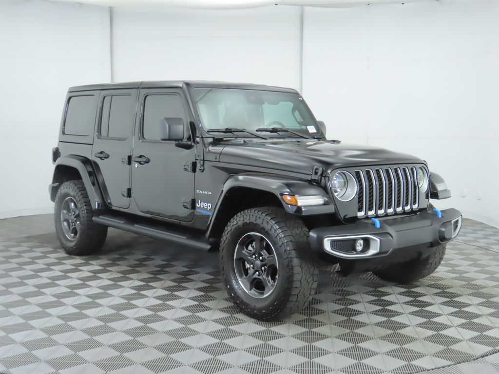 2022 Jeep Wrangler Unlimited Sahara 4xe 3