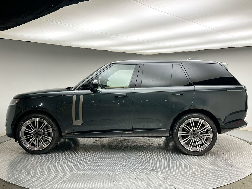 Thumbnail: 2026 Land Rover Range Rover - 2