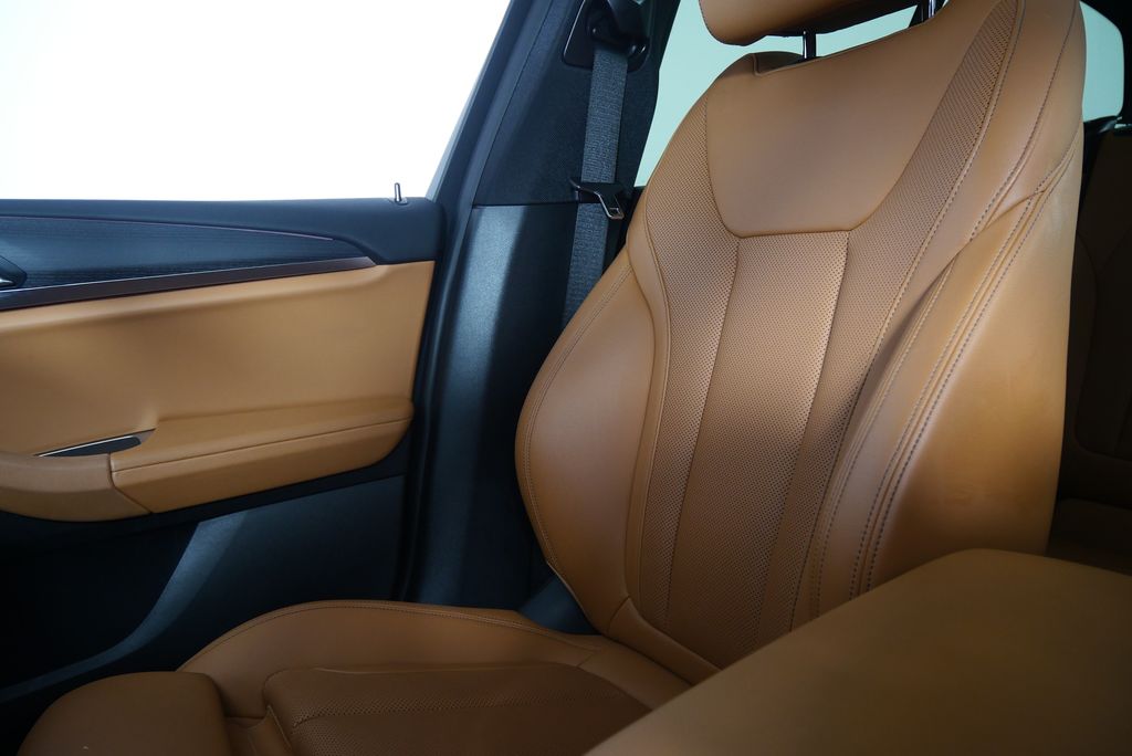 Thumbnail: 2022 BMW X3 - 24