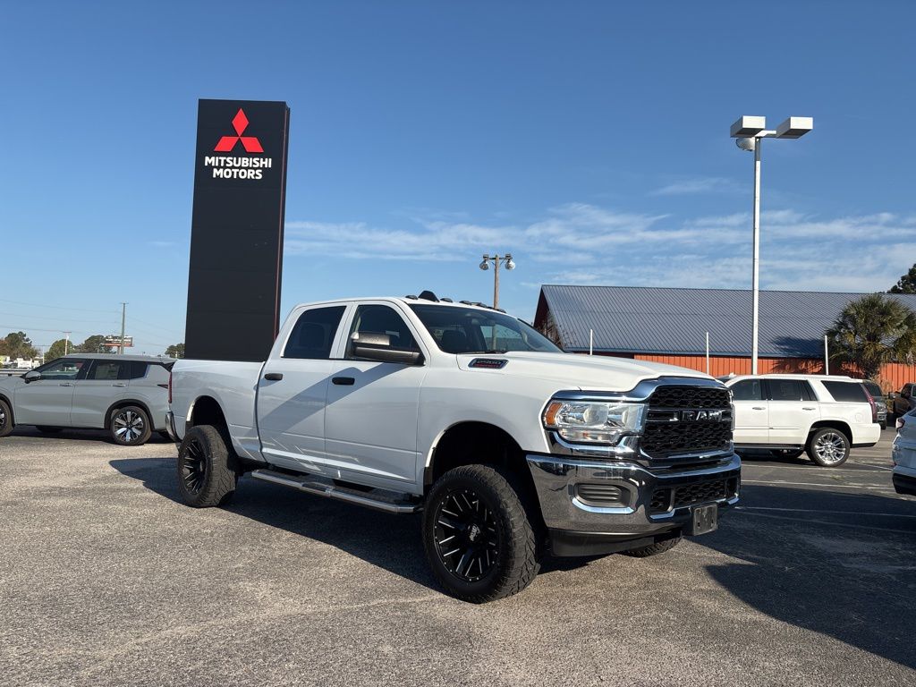 2020 RAM 2500 Tradesman Crew Cab 4WD