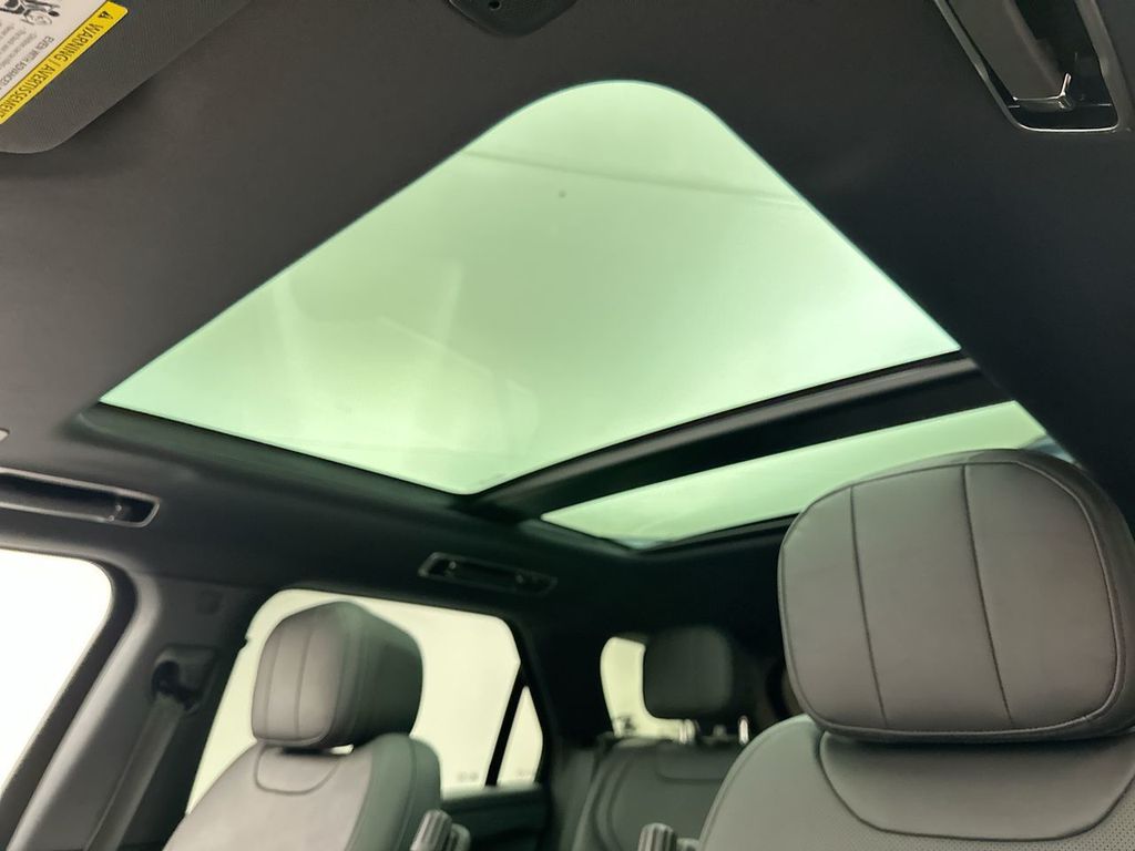 Thumbnail: 2024 Land Rover Range Rover Sport - 11