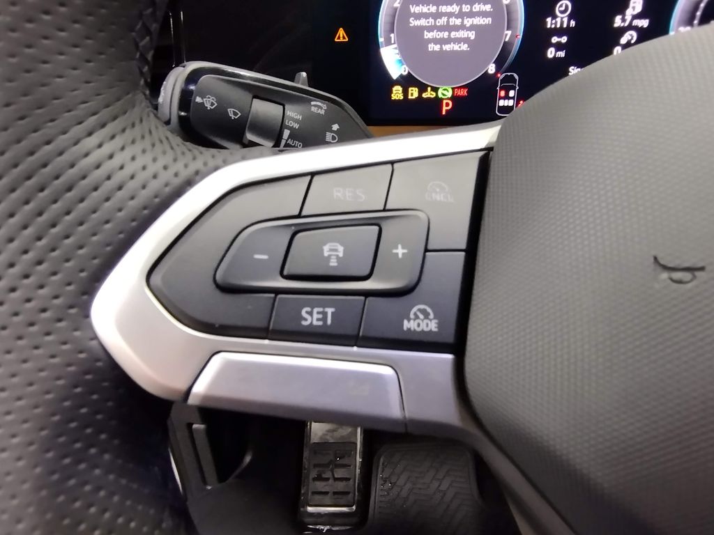 2026 Volkswagen Tiguan 2.0T SEL R-Line Turbo