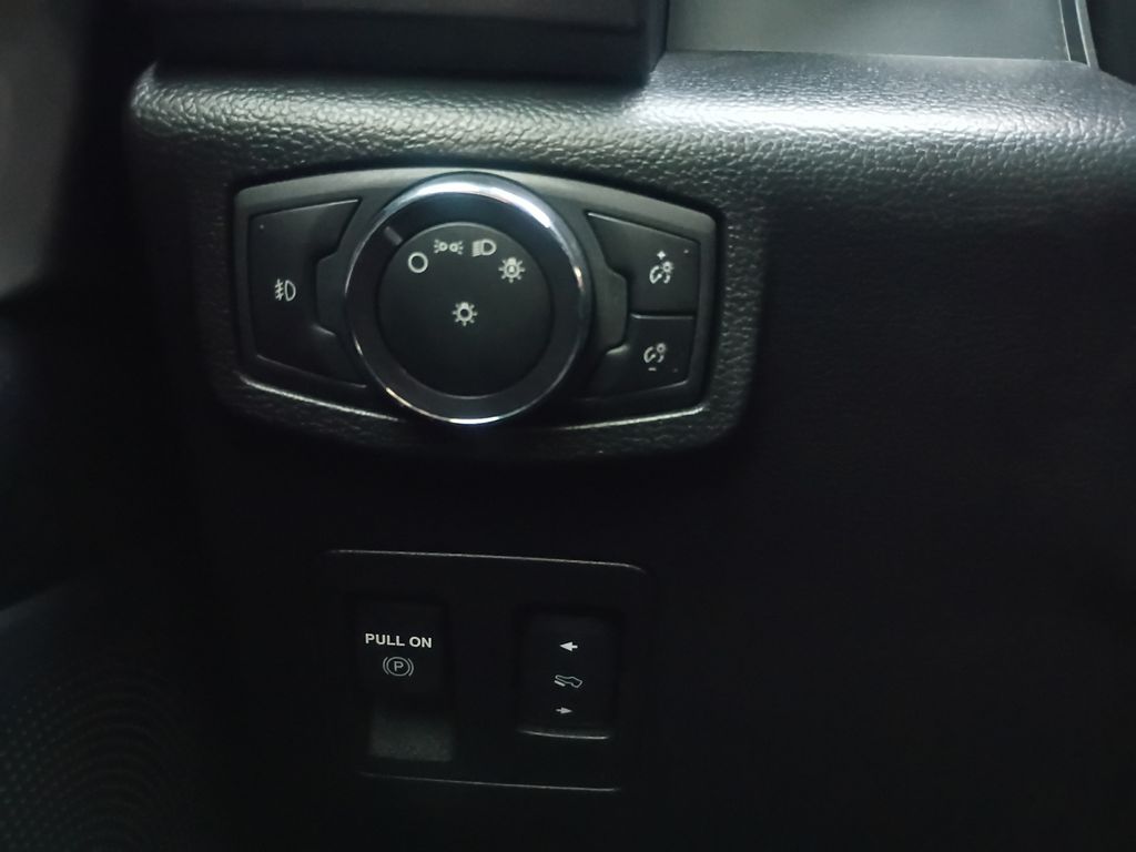 Used Car 2020 Ford Expedition  Limited For Sale Under $30,000 In Austin, Texas