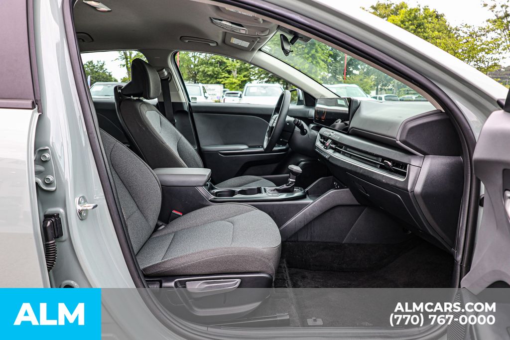 Used 2025 Gray Kia LXS image 21