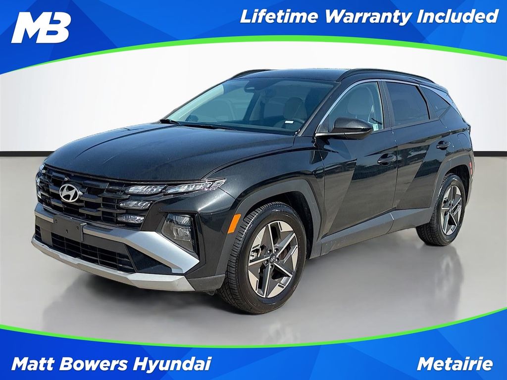 Phantom Black 2025 Hyundai Tucson SUV / Crossover Front-Wheel Drive 8-Speed Automatic