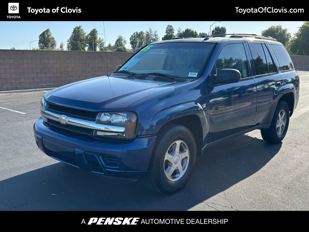 2005 Chevrolet TrailBlazer LS -
                  Clovis, CA