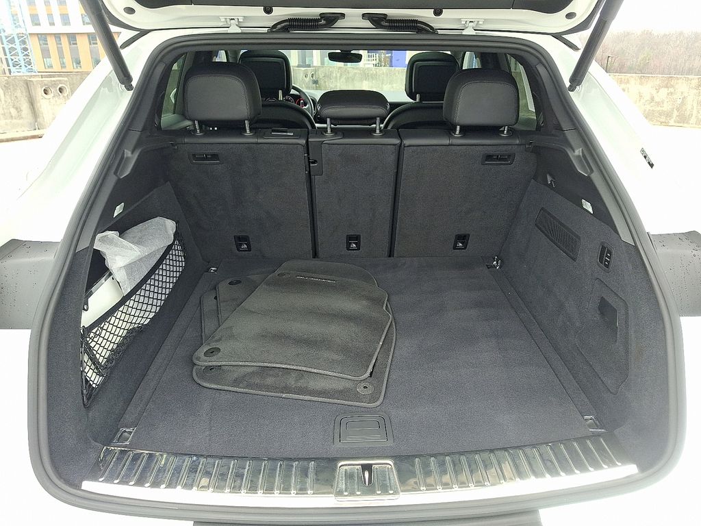 Thumbnail: 2025 Porsche  - 30