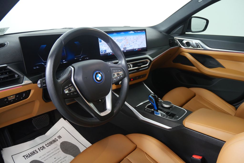 Thumbnail: 2023 BMW i4 - 12