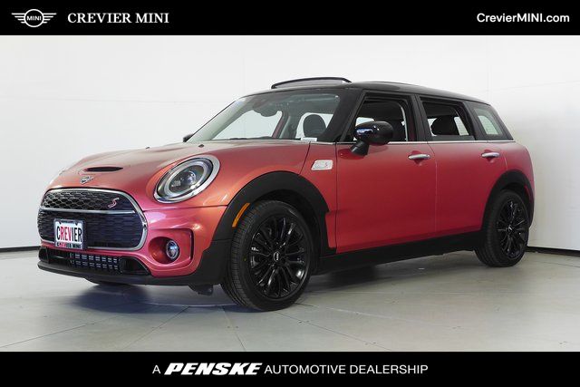 2022 MINI Cooper S Clubman Signature 1