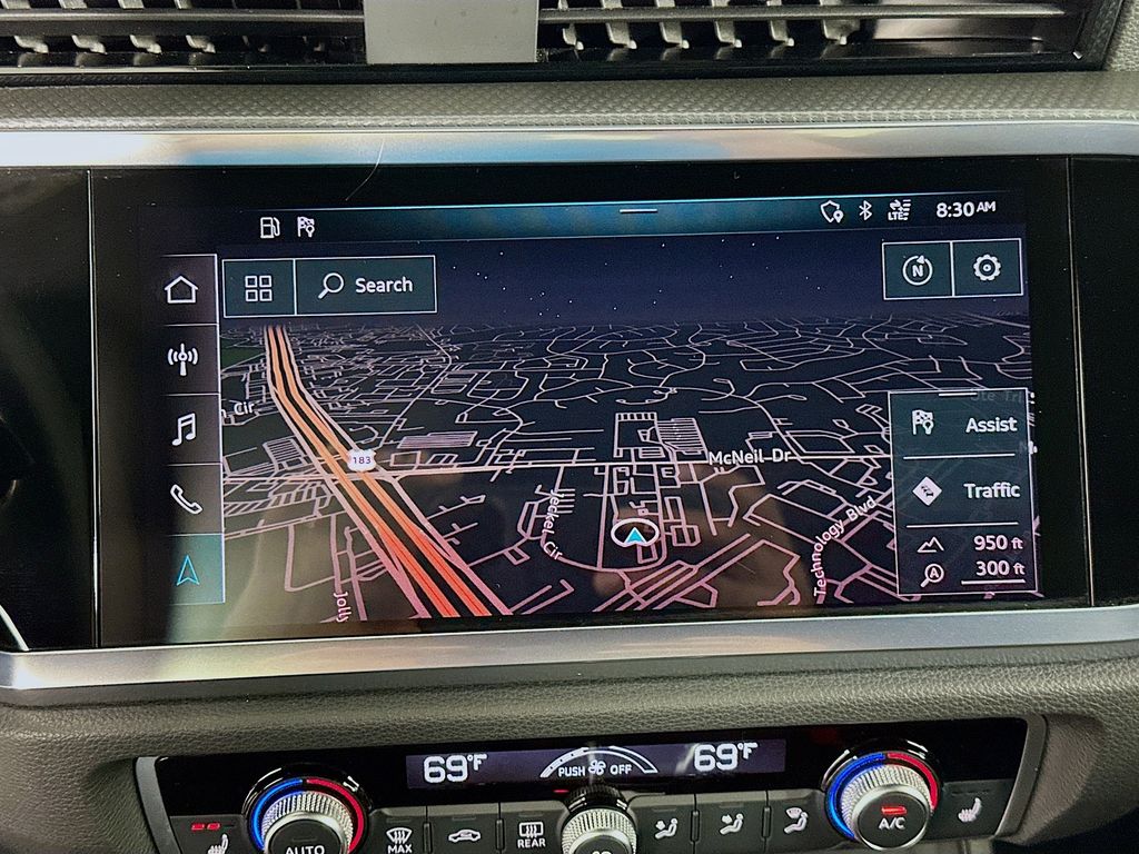 Thumbnail: 2020 Audi Q3 - 13