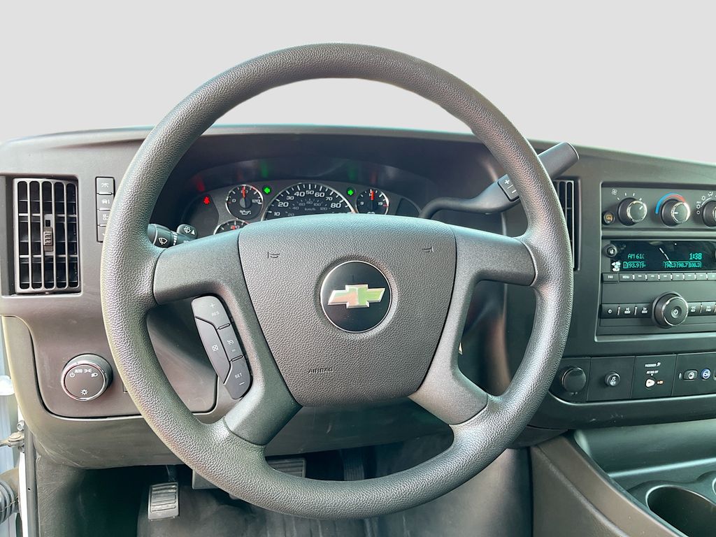 2024 Chevrolet Express 2500 Work Van - 10