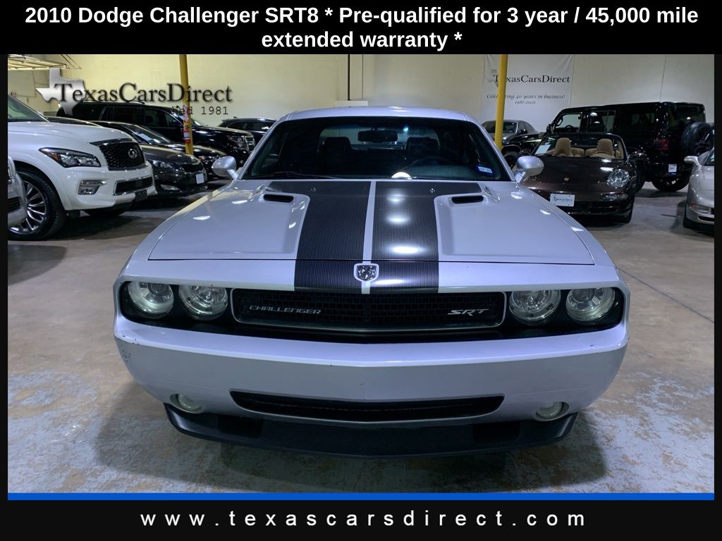 2010 Dodge Challenger SRT8 photo