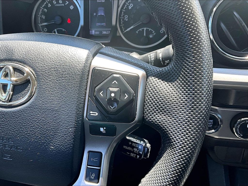 2023 Toyota Tacoma — photo 24