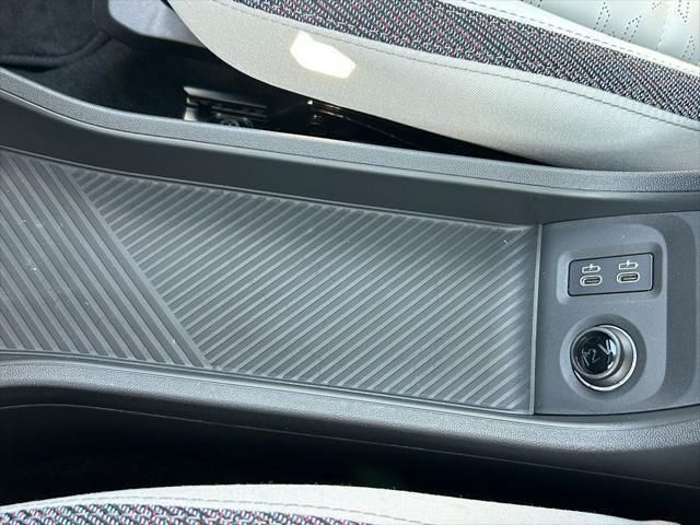 Thumbnail: 2026 MINI Cooper - 26