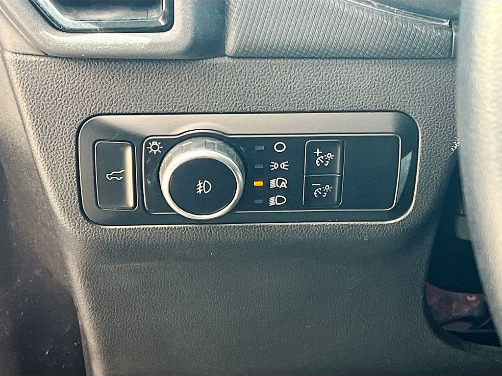 Used 2023 Blue Ford Badlands image 10