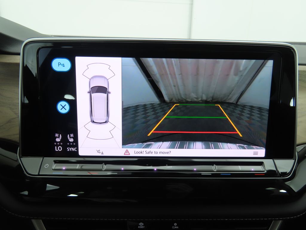 Thumbnail: 2026 Volkswagen Atlas - 15