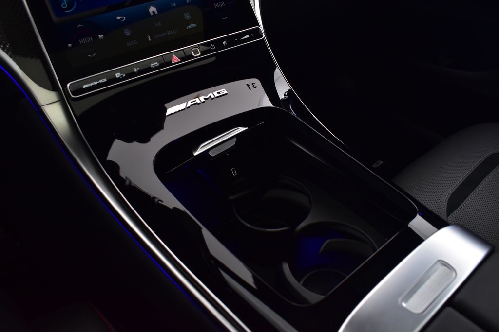 Thumbnail: 2025 Mercedes-Benz GLC - 14