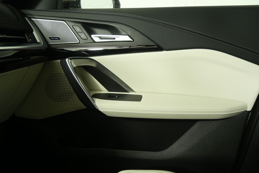 Thumbnail: 2026 BMW X1 - 27