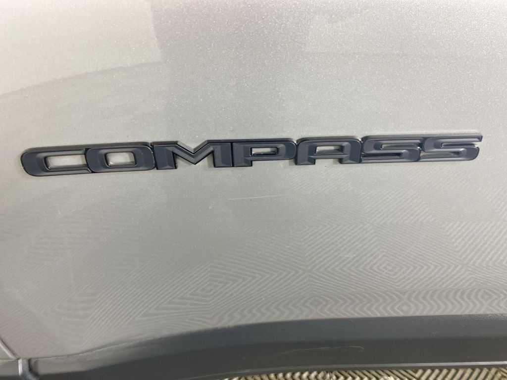 2018 Jeep Compass Altitude 29