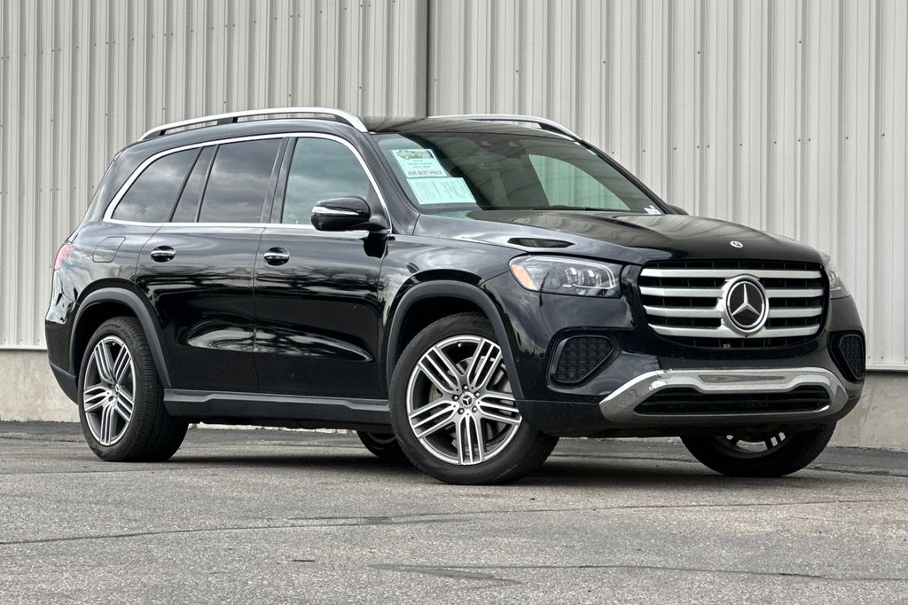 2024 Mercedes-Benz GLS 450 4MATIC