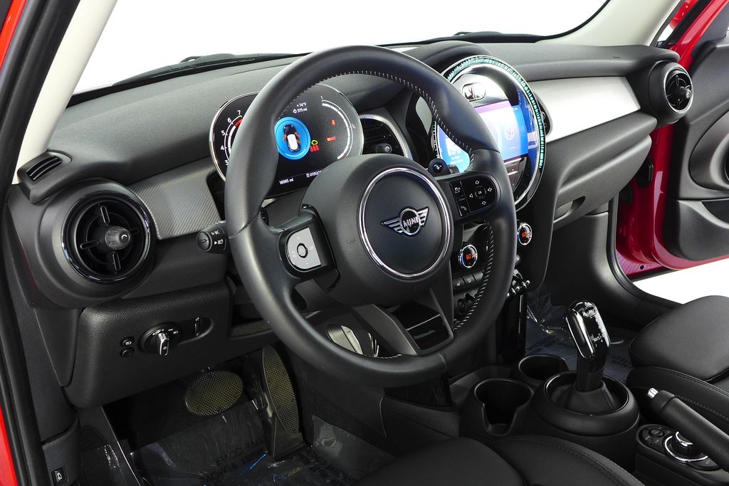 Thumbnail: 2023 MINI Cooper - 31