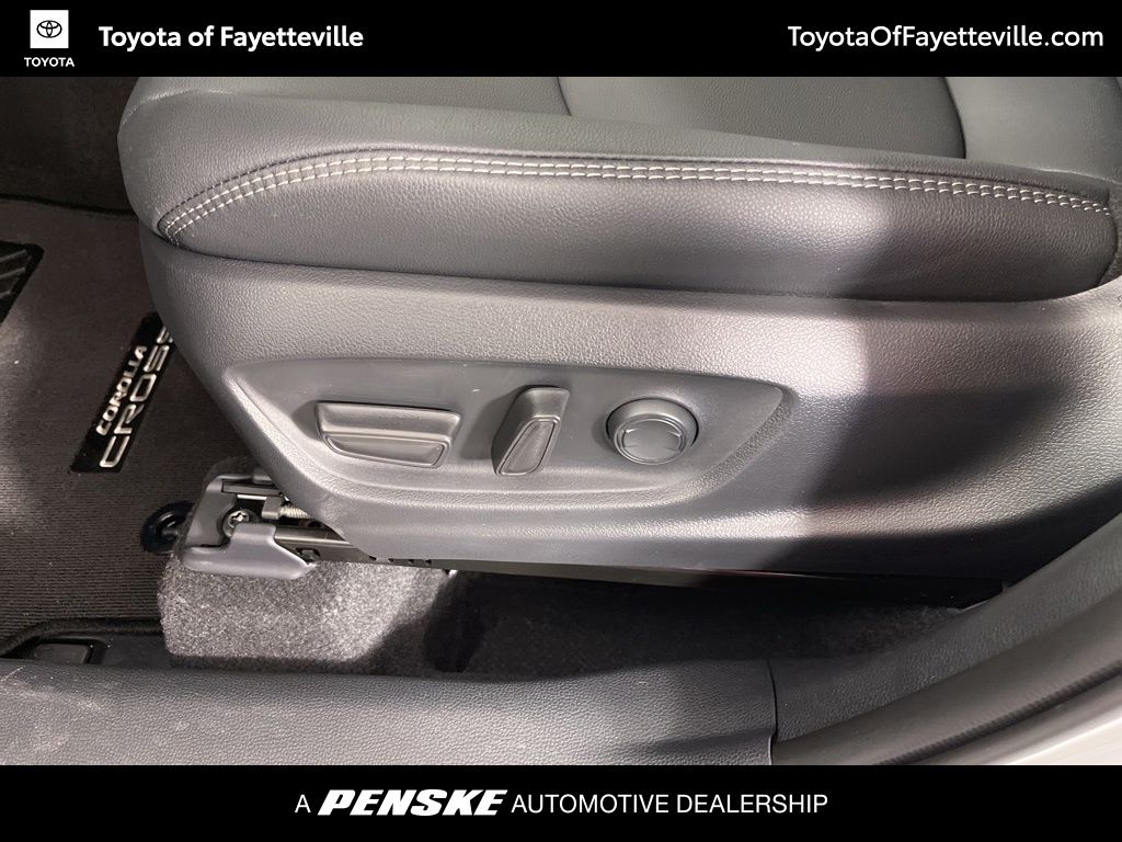 Thumbnail: 2026 Toyota Corolla Cross - 25