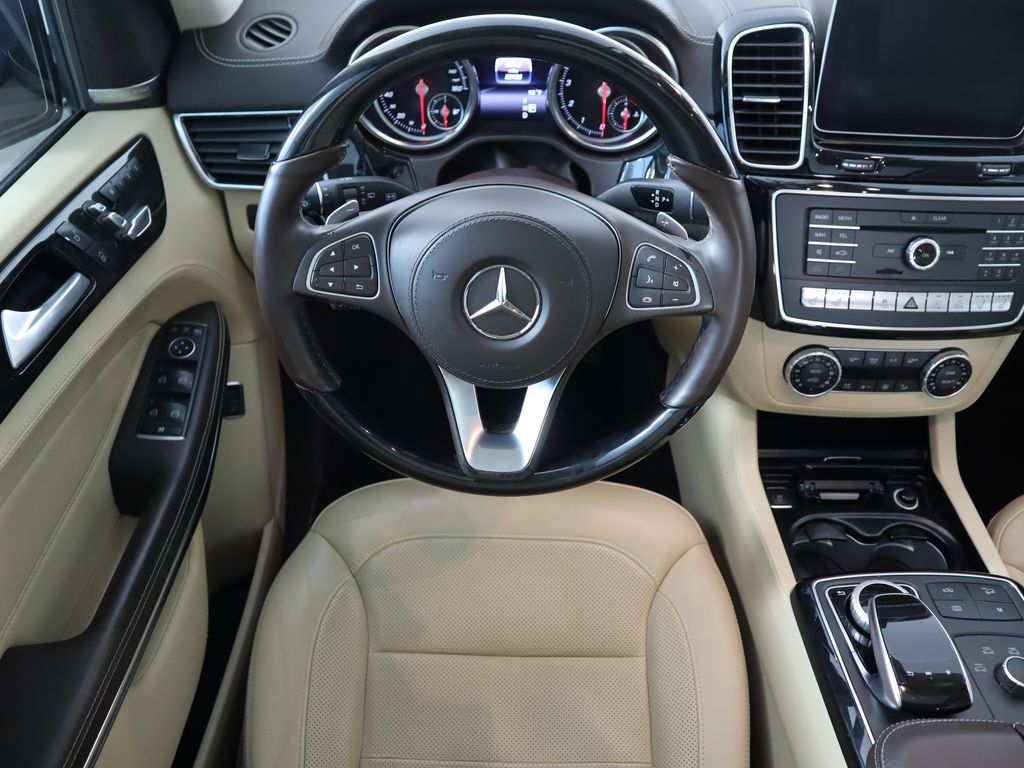 Thumbnail: 2019 Mercedes-Benz GLS - 10