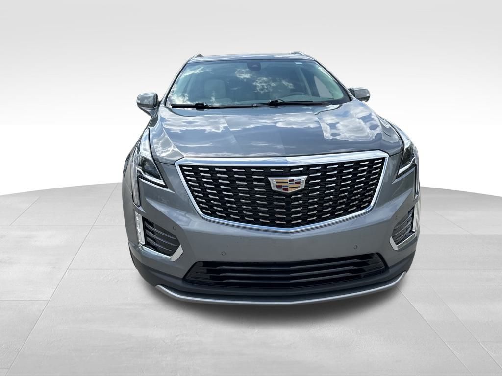 2021 Cadillac XT5 Premium Luxury 2