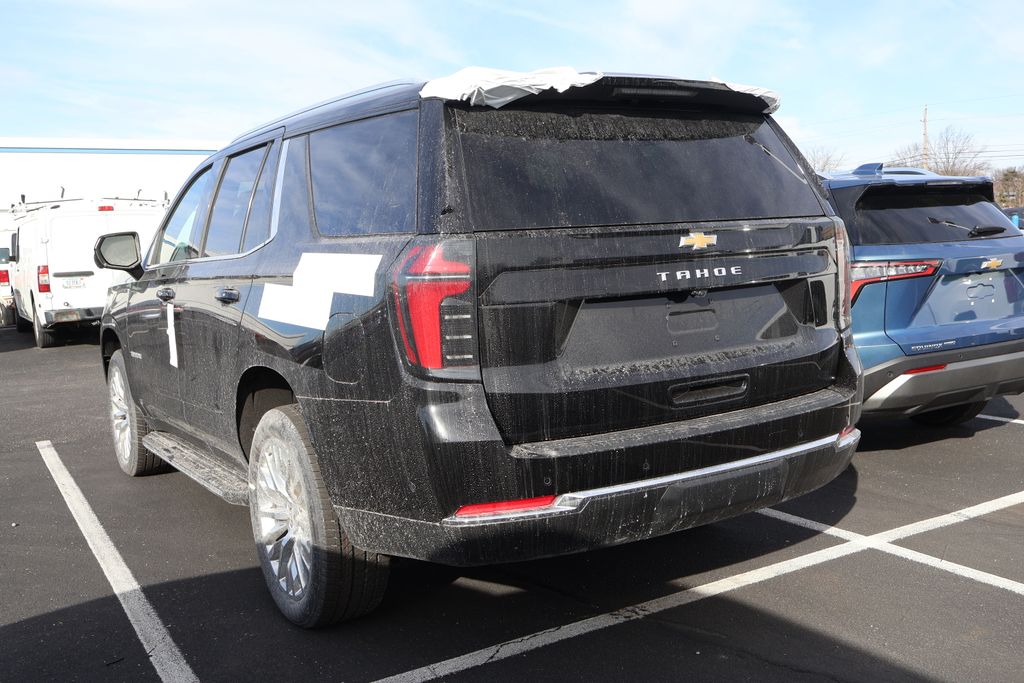 2025 Chevrolet Tahoe LS 10
