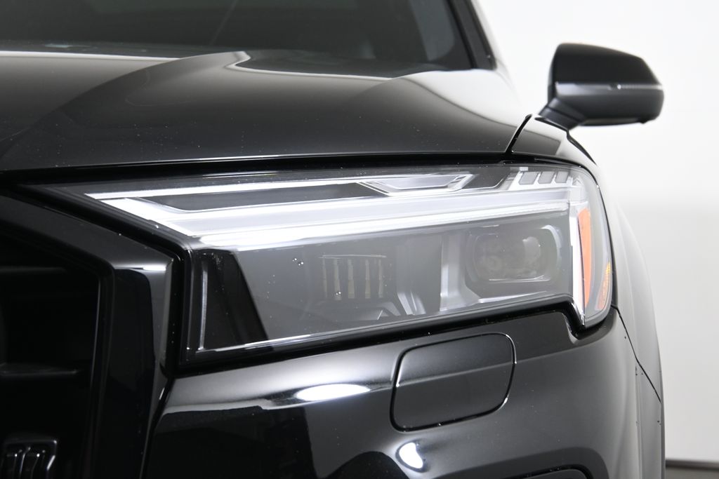 Thumbnail: 2026 Audi Q7 - 10