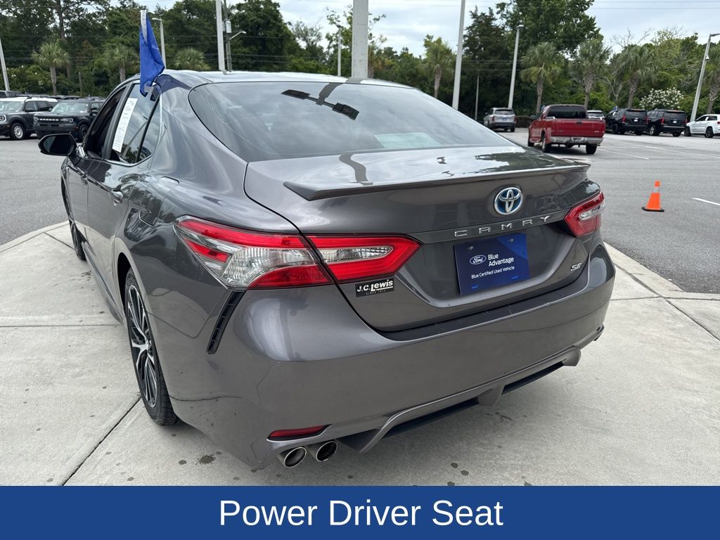 2018 Toyota Camry Hybrid SE