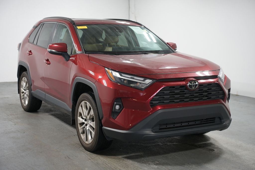 Thumbnail: 2024 Toyota RAV4 - 3