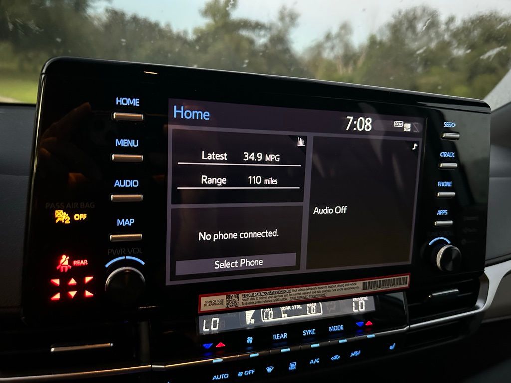 Thumbnail: 2024 Toyota Sienna - 25