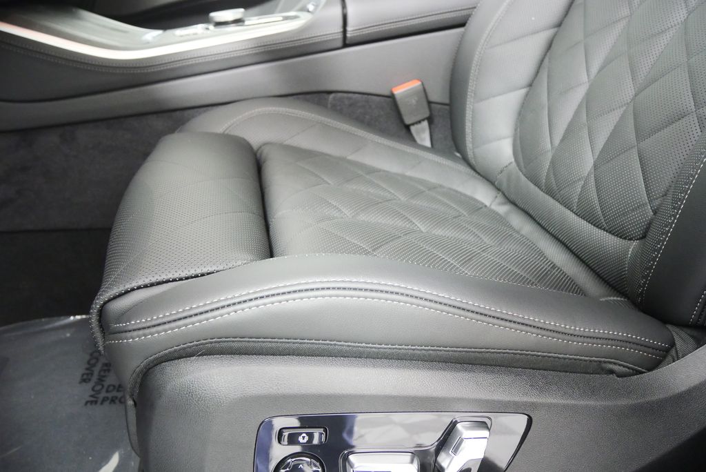 Thumbnail: 2026 BMW X5 - 10