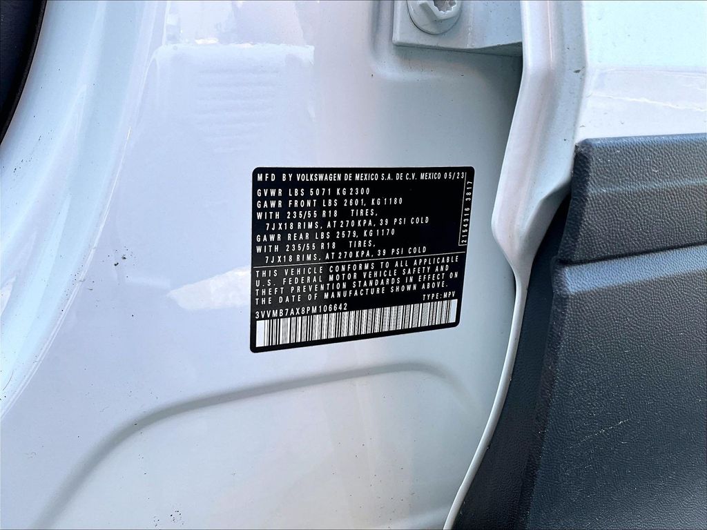 2023 Volkswagen Tiguan — photo 9