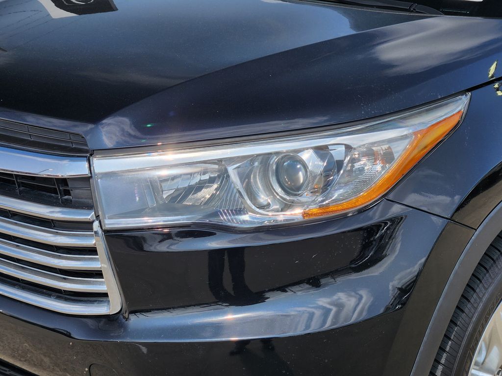 2016 Toyota Highlander Limited Black at Autostrade