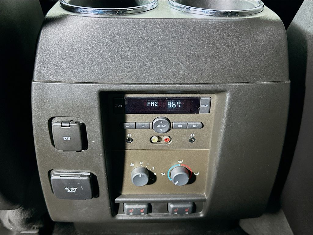 Thumbnail: 2012 Lincoln Navigator - 24