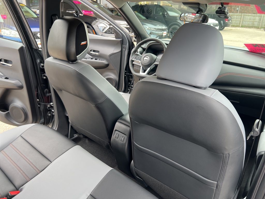 2024 Nissan Kicks SR photo