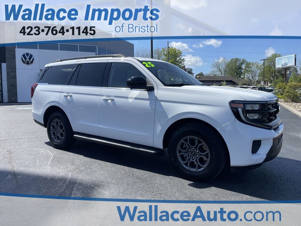 Oxford White 2025 Ford Expedition SUV / Crossover Four-Wheel Drive Automatic