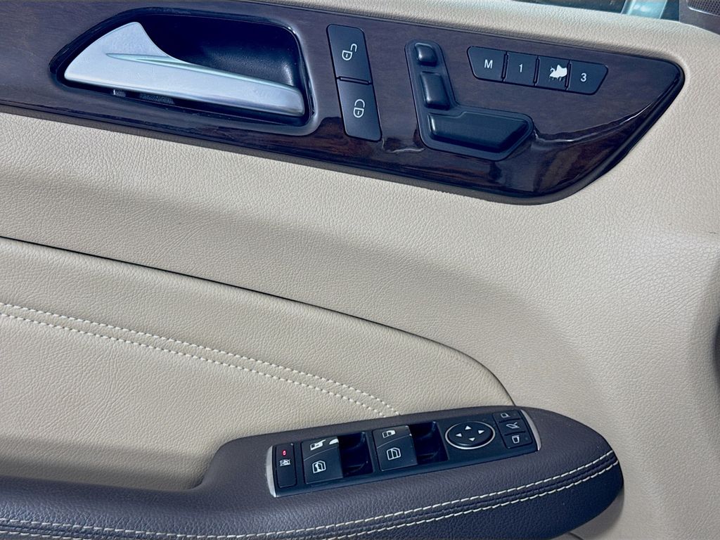 Used Car 2014 Mercedes-benz M-class  Ml 350 For Sale Under $12,000 In Austin, Texas