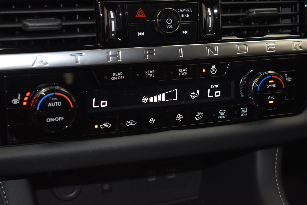 Thumbnail: 2026 Nissan Pathfinder - 21