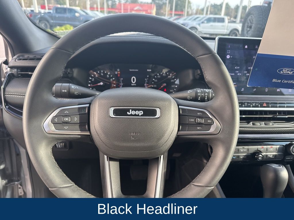 2022 Jeep Compass Altitude FWD