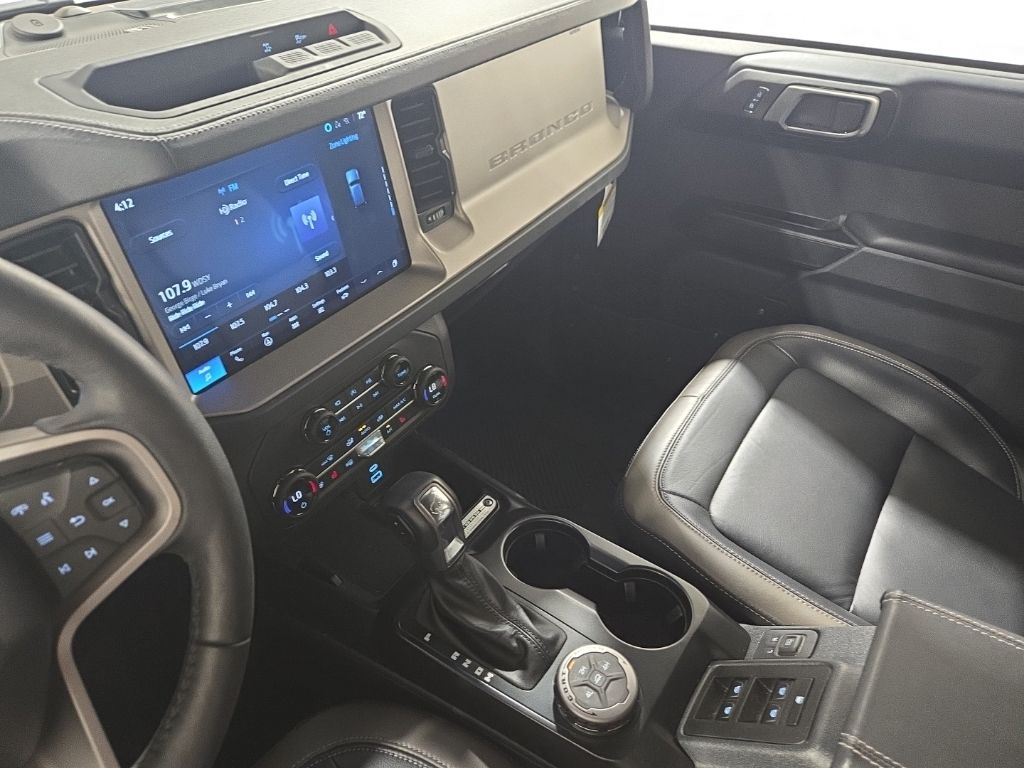 Used 2025 Gray Ford Outer Banks image 14