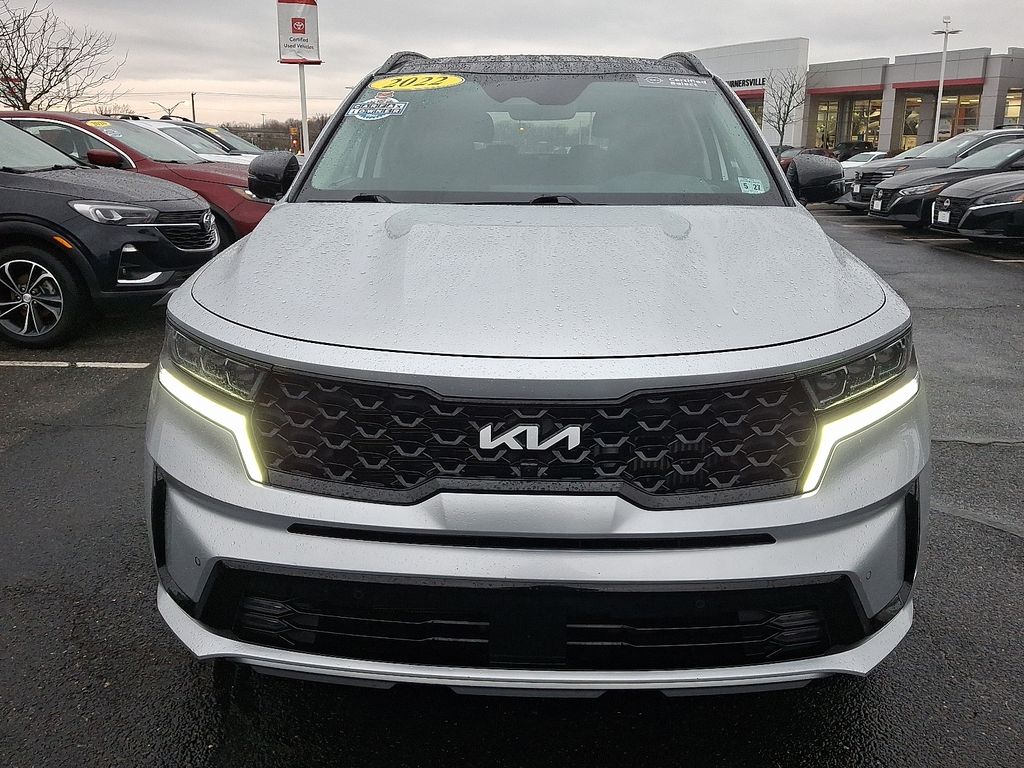 Thumbnail: 2022 Kia Sorento - 2