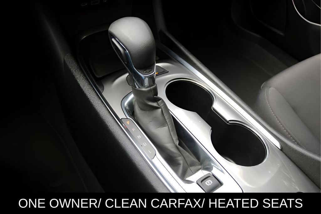 Used 2025 Gray Chevrolet LT image 23
